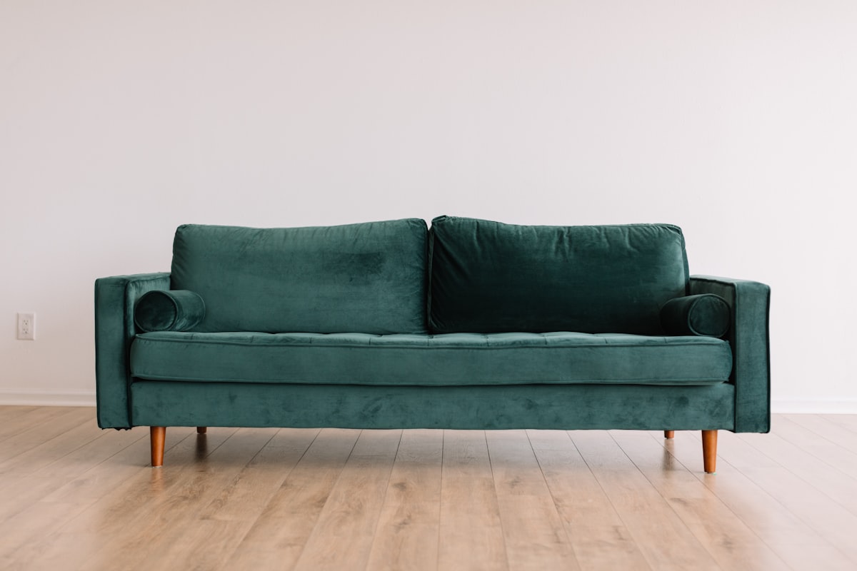 Luxury Velvet 3-Seater Sofa - Green